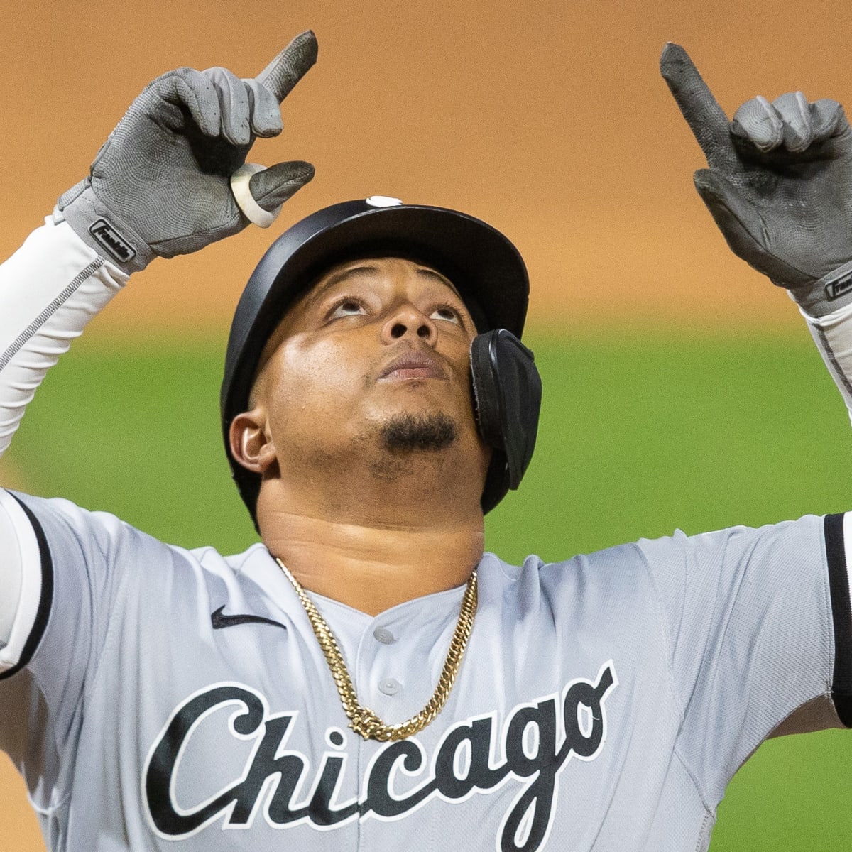 White Sox-Twins: Yermin Mercedes homers off Willians Astudillo (video) -  Sports Illustrated