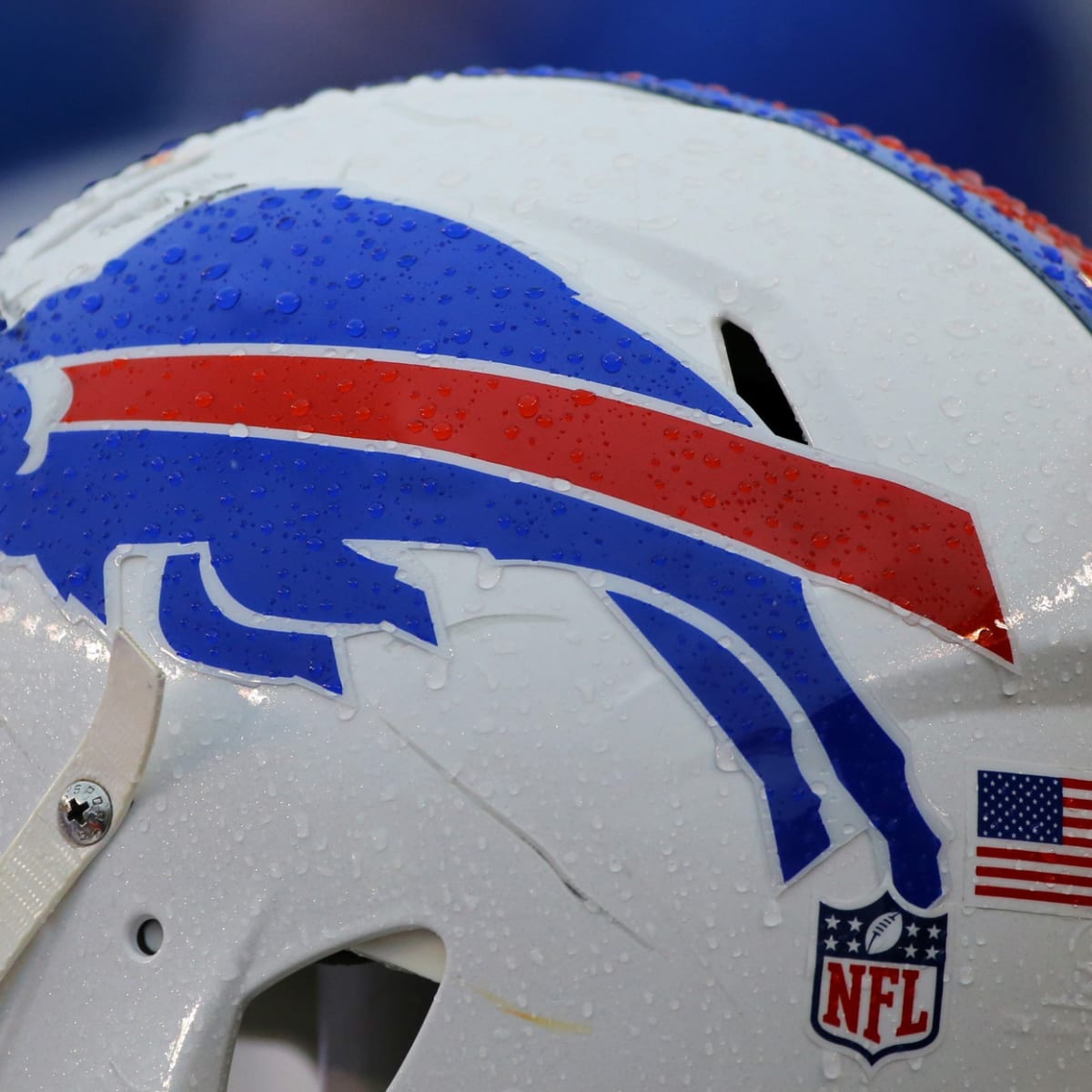 Bills News: Veteran Lineman Brandon Shell Unexpectedly Retiring