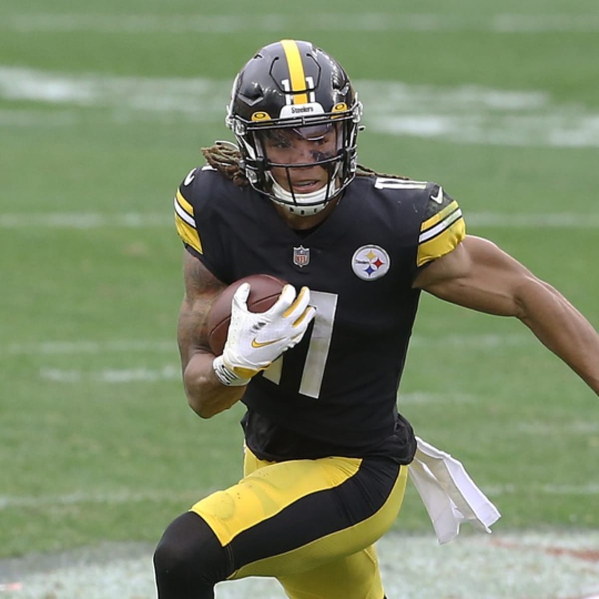 Pittsburgh Steelers rookie leads the NFLPA 2022 'Rising Stars' list