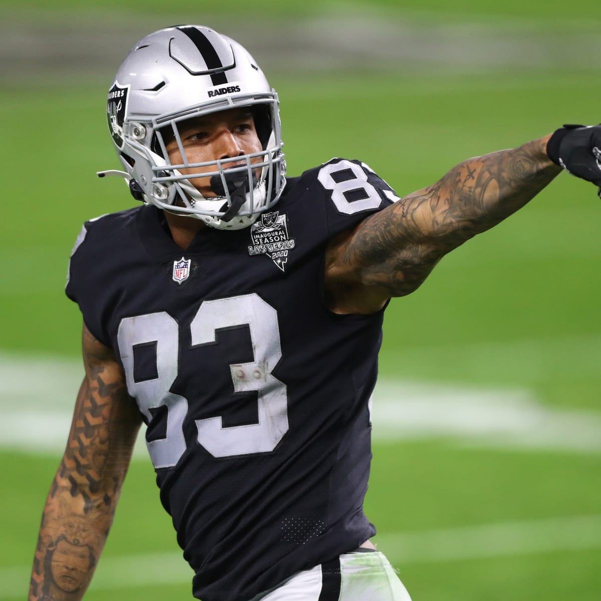 Las Vegas Raiders tight end Darren Waller named the third best tight end in  NFL. - Sports Illustrated Las Vegas Raiders News, Analysis and More