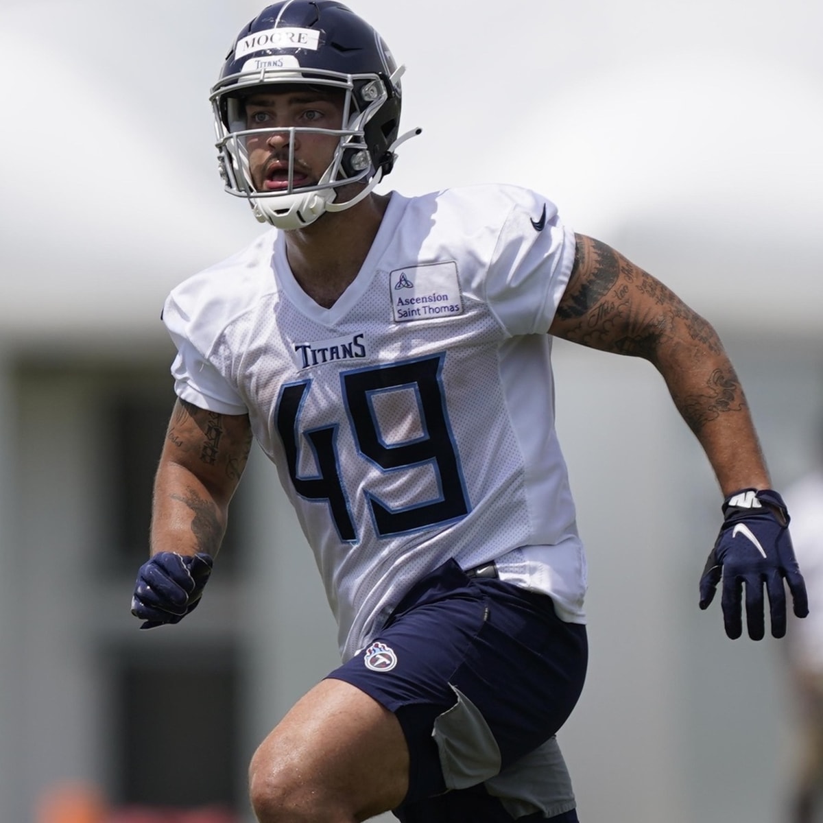 Tennessee Titans releasing TE Briley Moore, per report