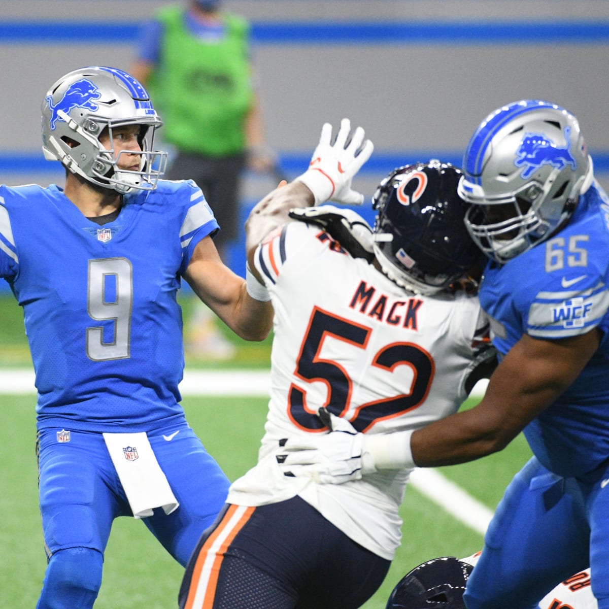 Injuries, Penalties Plague Detroit Lions In Loss To Titans