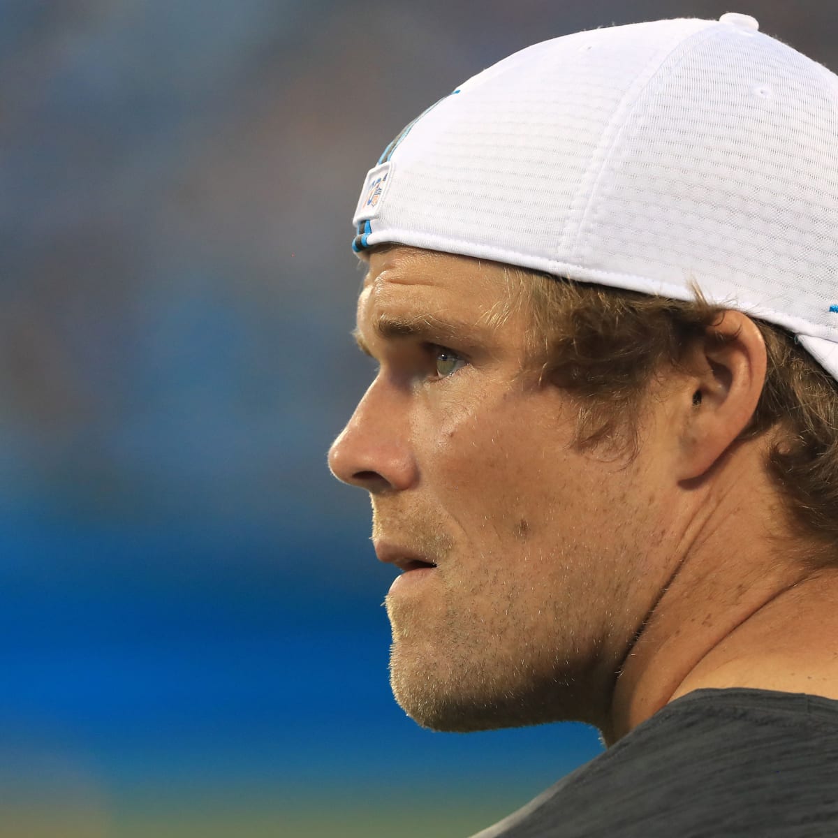 Son of N.J. native and ex-NFL star Greg Olsen faces life-threatening  medical crisis 