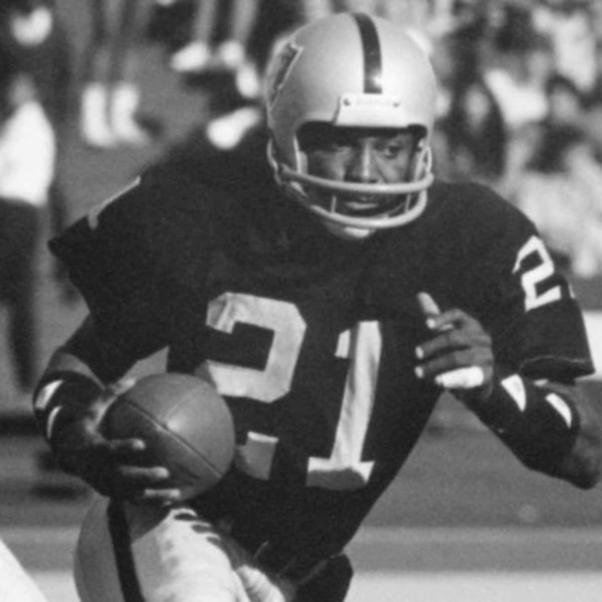 2022 Pro Football Hall of Fame: Las Vegas Raiders receiver Cliff