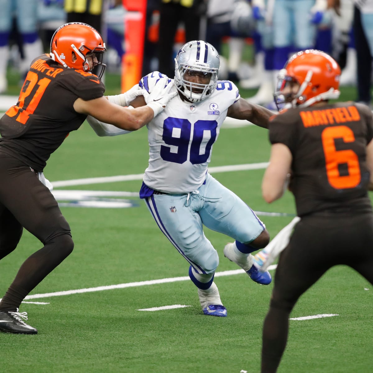 Pro Football Focus ranks Cowboys DE DeMarcus Lawrence as a Top 10 edge  defender entering 2021 - Blogging The Boys