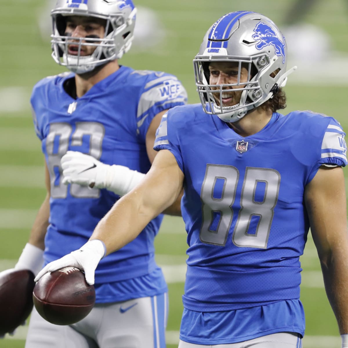 Detroit Lions tight end TJ Hockenson out for season after thumb surgery