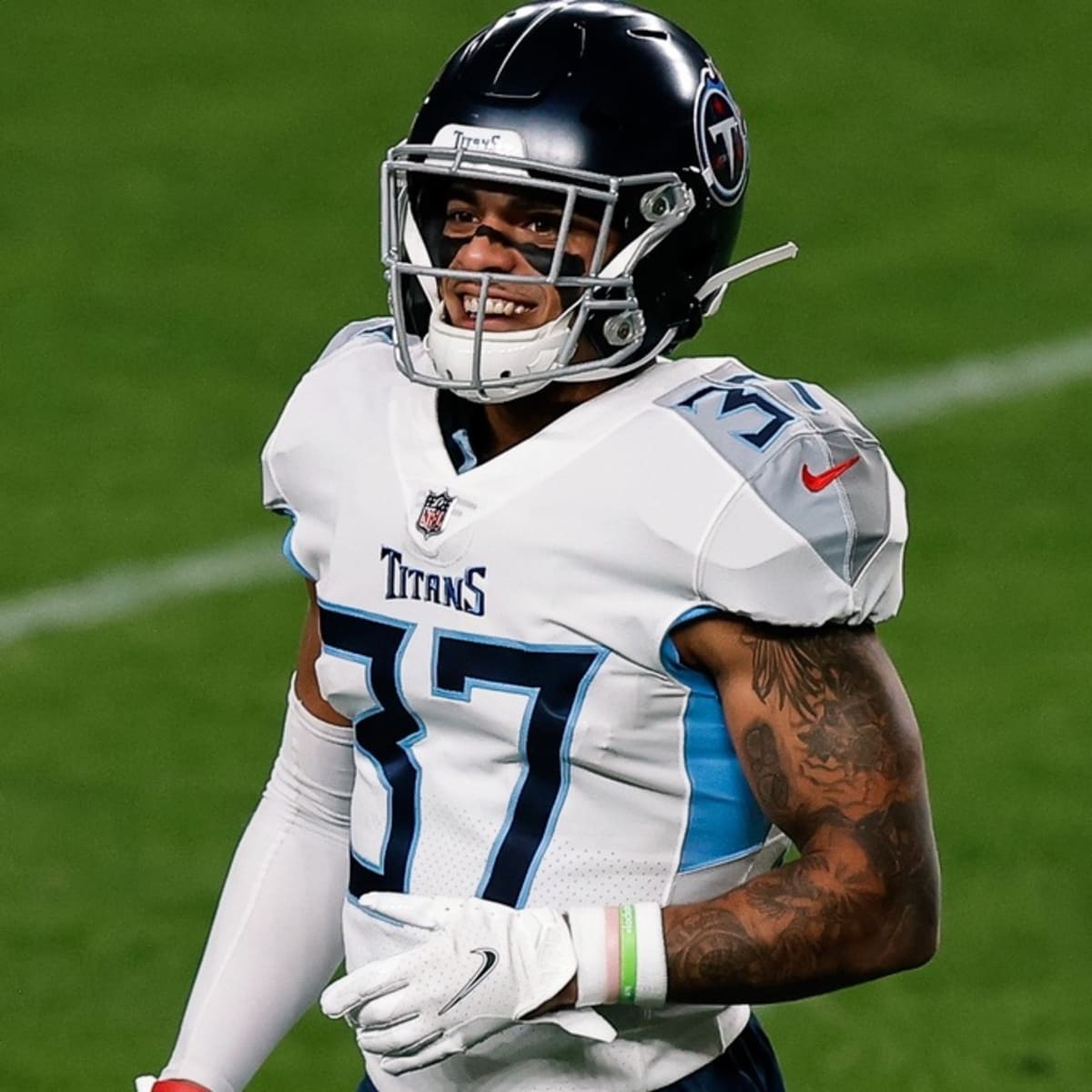 Amani Hooker - Tennessee Titans Safety - ESPN