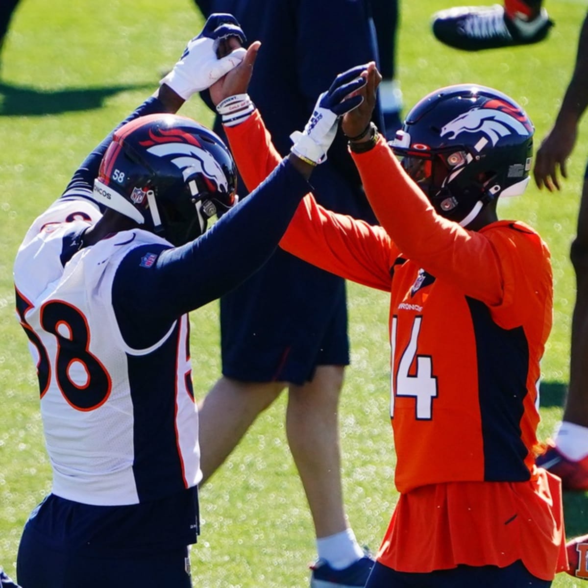 Denver, USA. September 09, 2018: Denver Broncos linebacker Von Miller (58)  during the second quarter of an NFL matchup between the Seattle Seahawks  and the Denver Broncos at Broncos Stadium at Mile