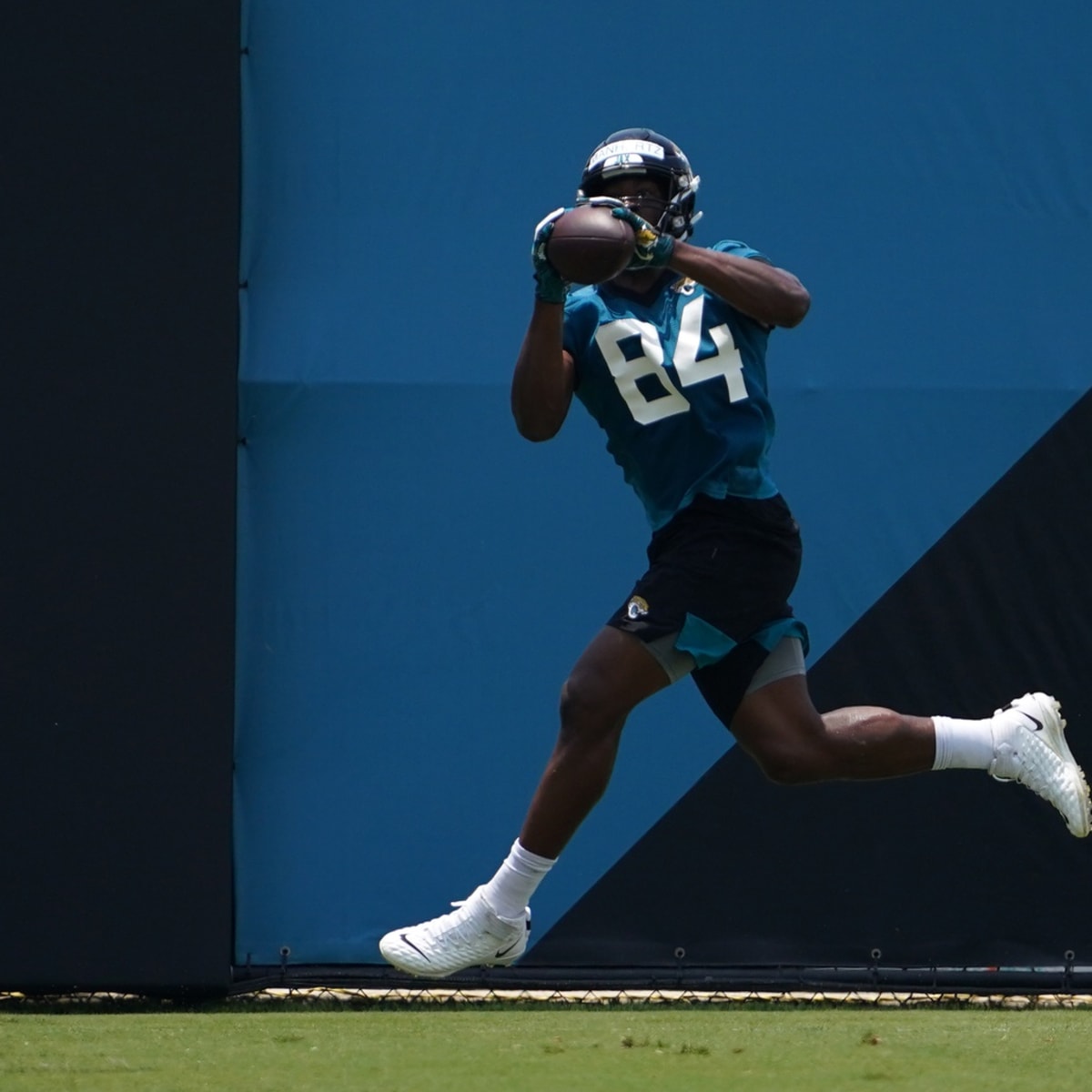 Which Jacksonville Jaguars Should See an Expanded Role in 2020? - Sports  Illustrated Jacksonville Jaguars News, Analysis and More