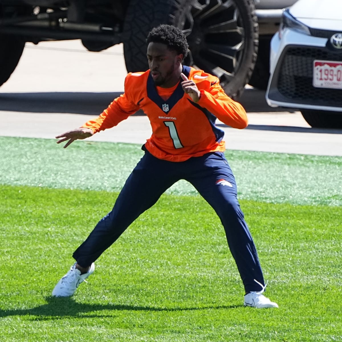 Denver Broncos' WR Courtland Sutton Predicted to Return to Pre-ACL Form by  Orthopedic Surgeon - Sports Illustrated Mile High Huddle: Denver Broncos  News, Analysis and More