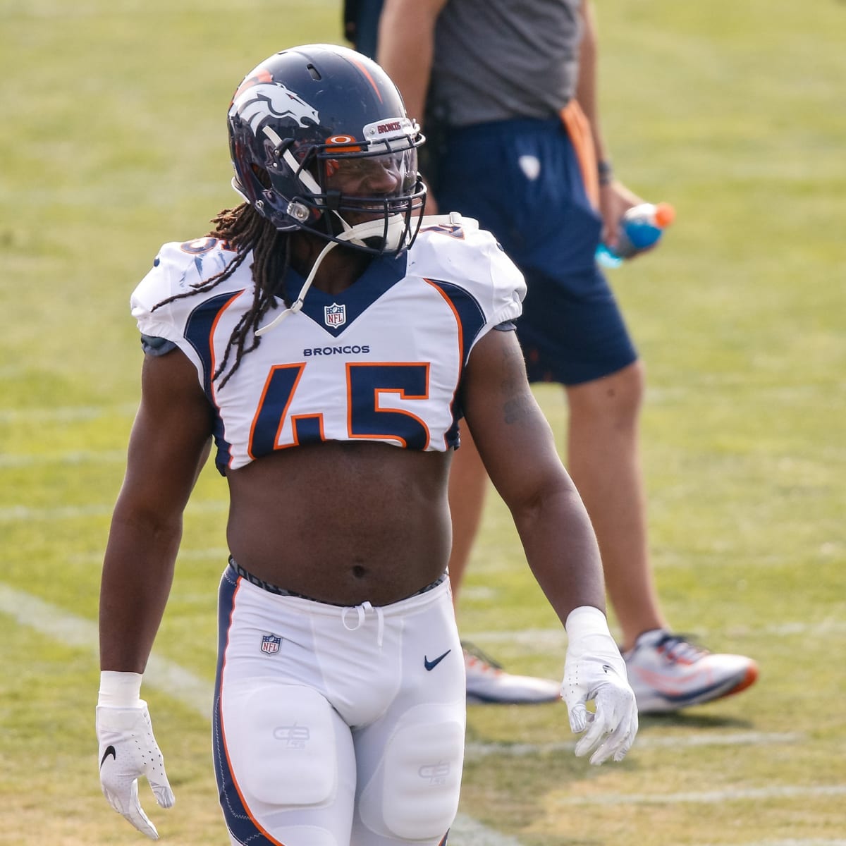 Denver Broncos Player Profile: Justin Strnad #40  Inside Linebacker -  Sports Illustrated Mile High Huddle: Denver Broncos News, Analysis and More