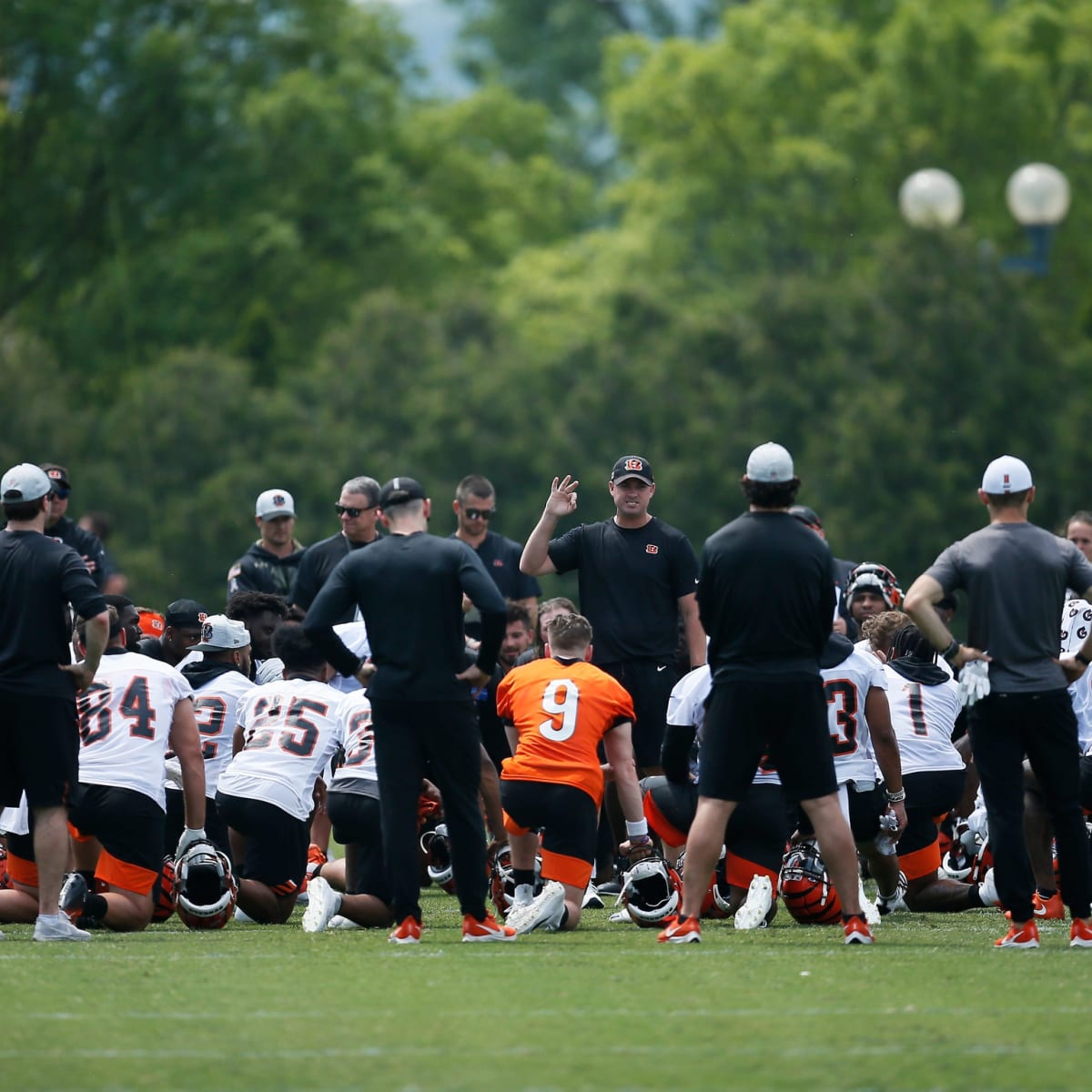 Cincinnati Bengals Head Coach Zac Taylor Unpromptedly Praises