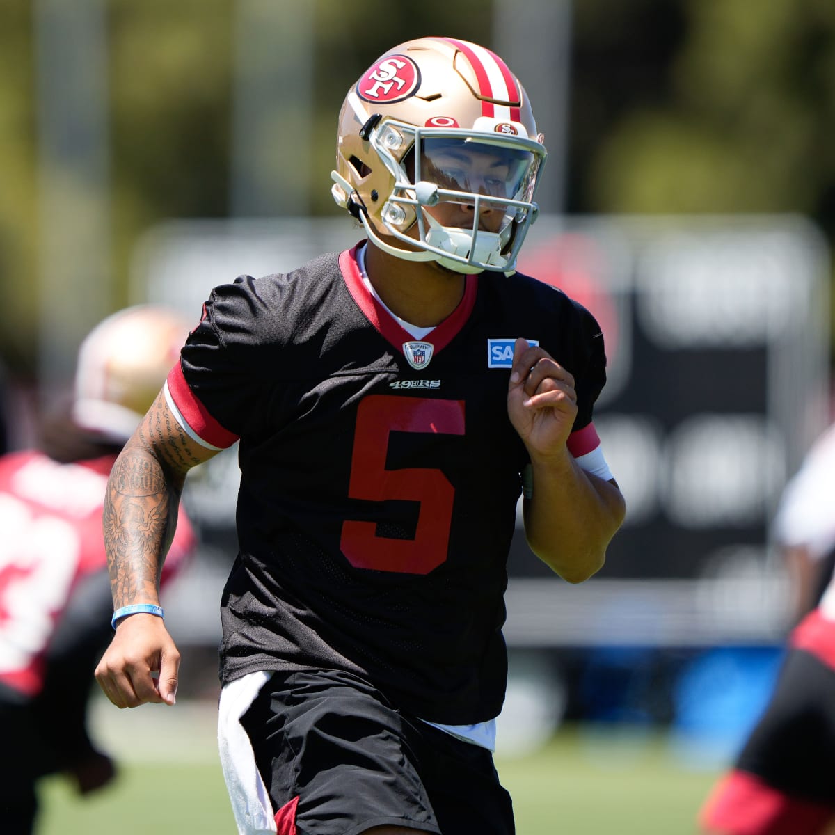 The Good and Not So Good from Day 2 of 49ers Training Camp: Trey Lance  Pulls a Jimmy G - Sports Illustrated San Francisco 49ers News, Analysis and  More