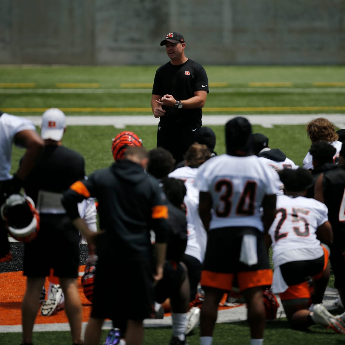 Bengals' Drue Chrisman returns to training camp after 'freak thing.'