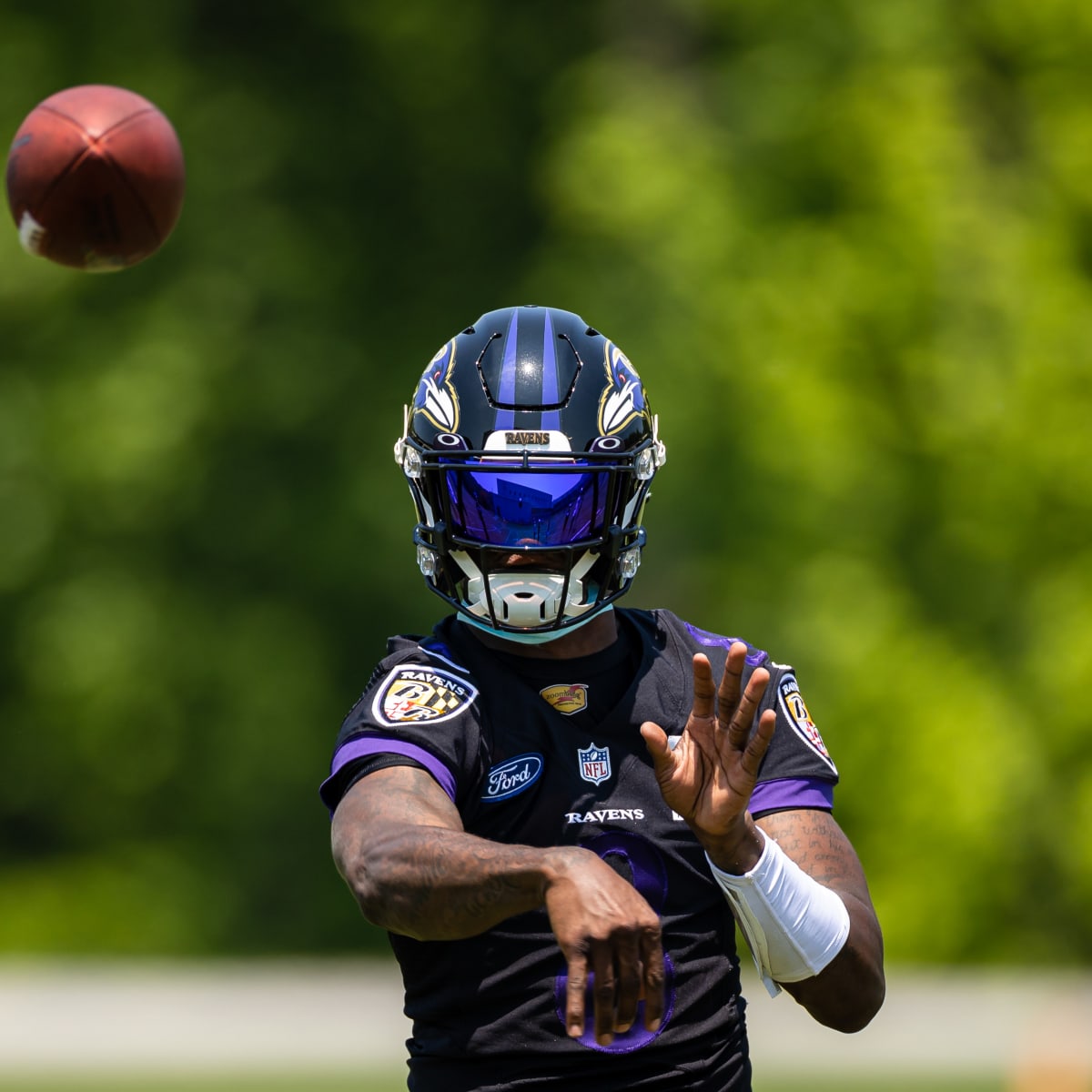 Baltimore Ravens Dominate Cleveland Browns With Lamar Jackson, Shutdown  Defense - Sports Illustrated Baltimore Ravens News, Analysis and More