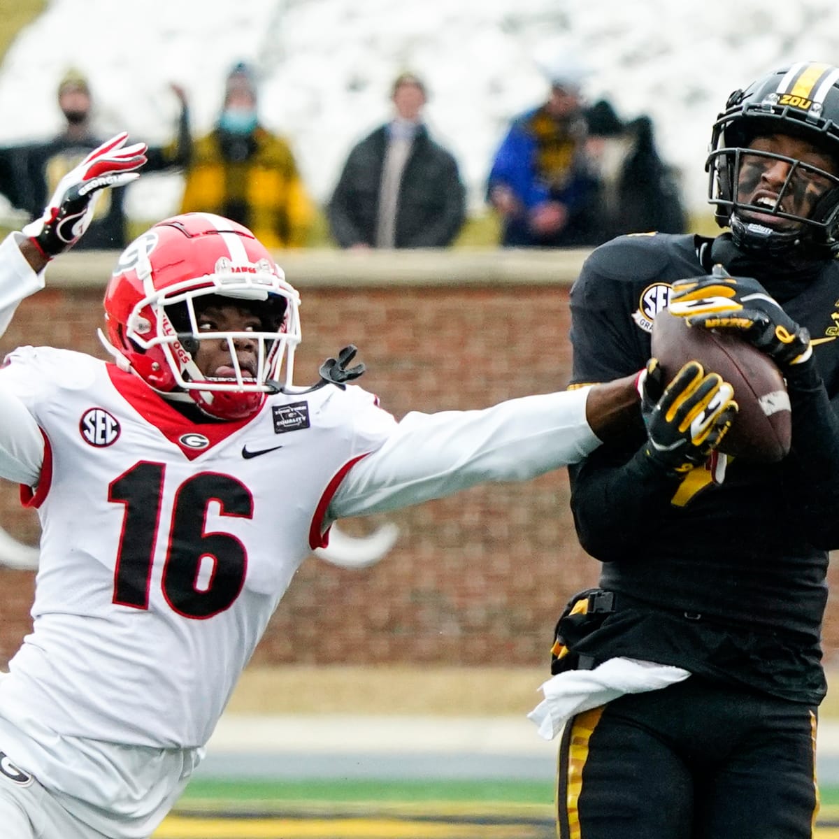 2022 NFL Draft Pre-Season Scouting Report: Lewis Cine from Georgia Football  - Sports Illustrated Georgia Bulldogs News, Analysis and More