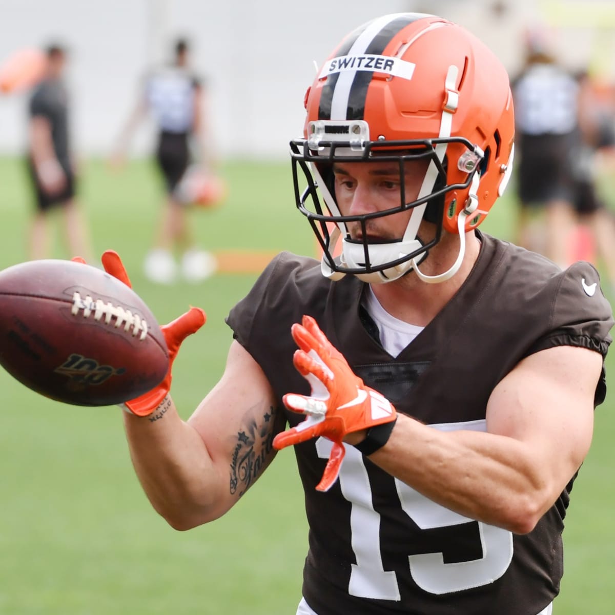 Cleveland Browns trim roster to 80: Who they cut