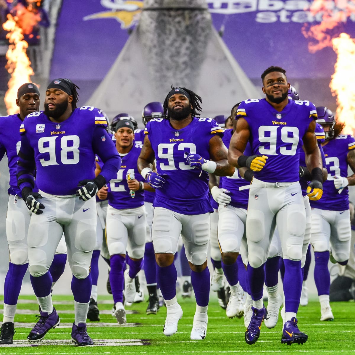 Full contract details and info for Vikings' Danielle Hunter and