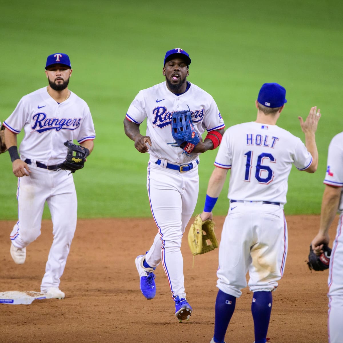 Texas Rangers Uniform Lineup