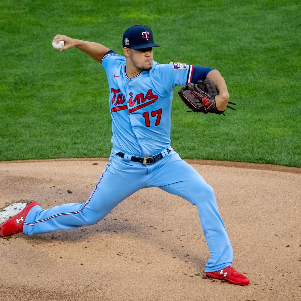 Blue Jays-Jose Berrios deal kind of makes Yankees look incompetent