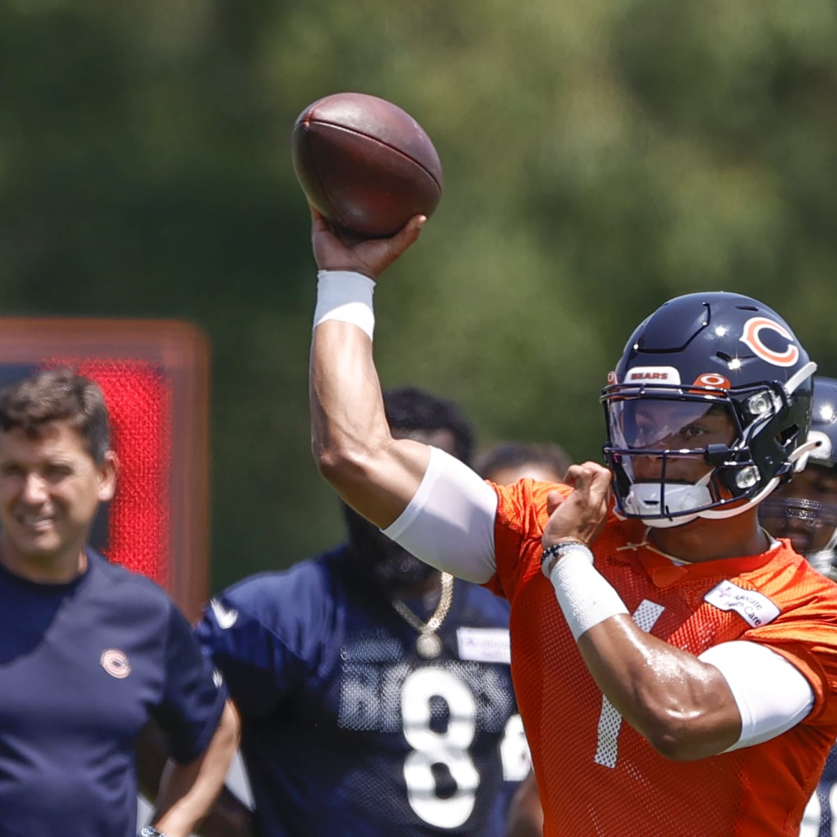 Chicago Bears finish preseason 3-0 behind Justin Fields - Sports  Illustrated Chicago Bears News, Analysis and More