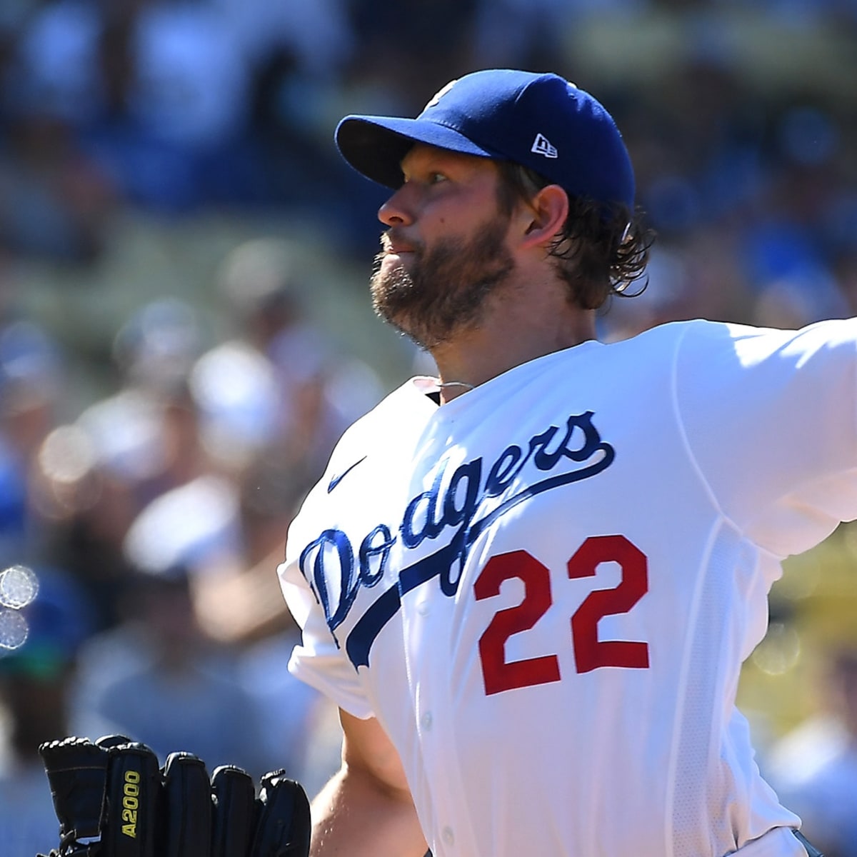 Clayton Kershaw exits final 2021 start with left forearm injury