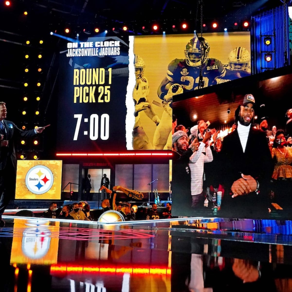 Najee Harris the Real Winner of Pittsburgh Steelers NFL Draft Haul - Sports  Illustrated Pittsburgh Steelers News, Analysis and More