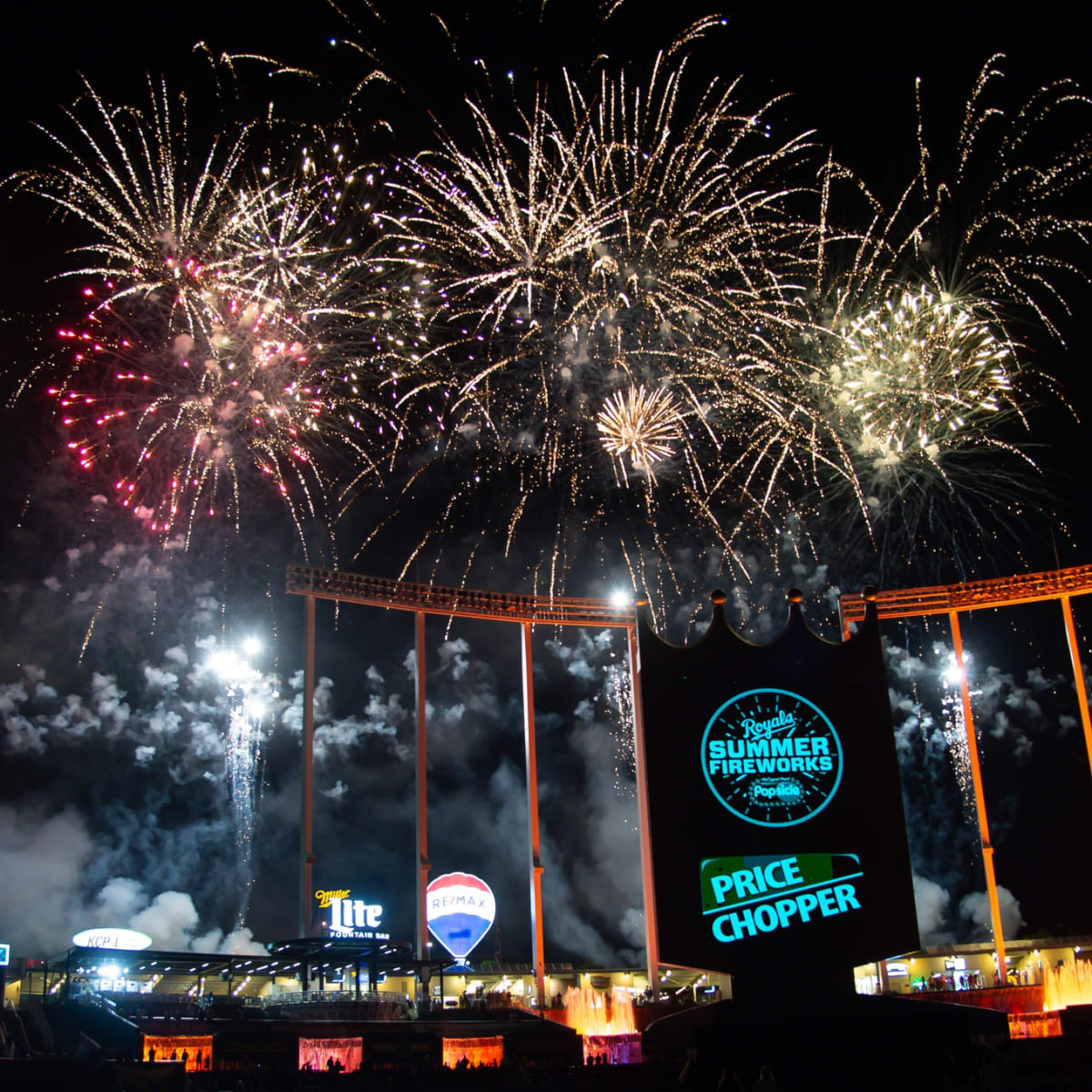 Kansas City Royals' Kauffman Stadium, Diversified