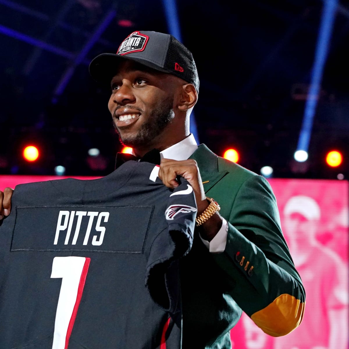 Kyle Pitts: Stats, Injury News & Fantasy Projections