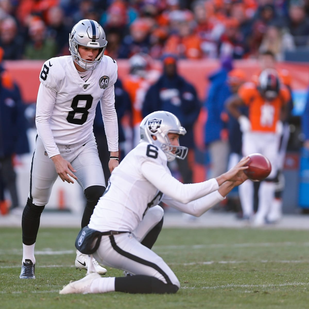 Raiders' AJ Cole interviews Daniel Carlson for Q&A