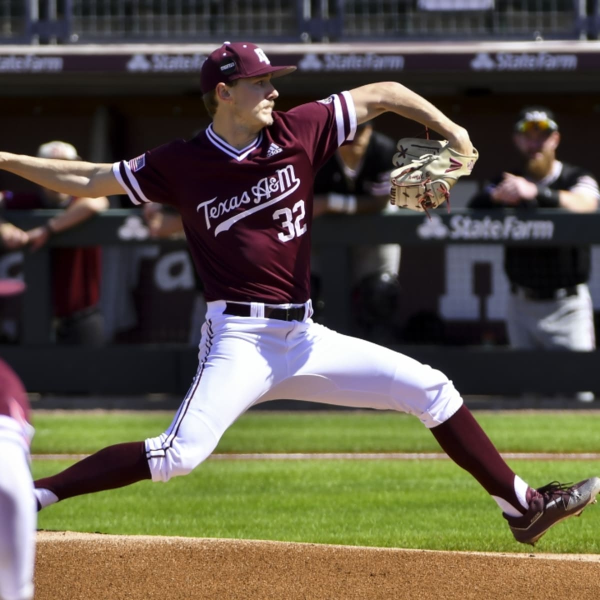 Texas A&M outfielder Zach DeLoach signs with Seattle Mariners, Baseball