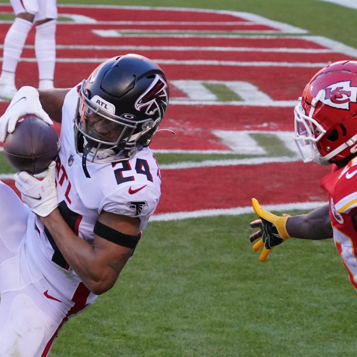 Atlanta Falcons cornerback A.J. Terrell gets a face full of snow