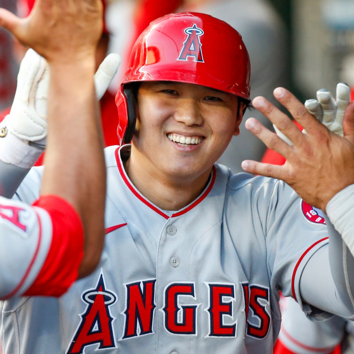 MLB Pipeline on X: Every team would love to sign Shohei Ohtani, but which  uniform will he don? @philgrogers ranks the 10 best options:    / X