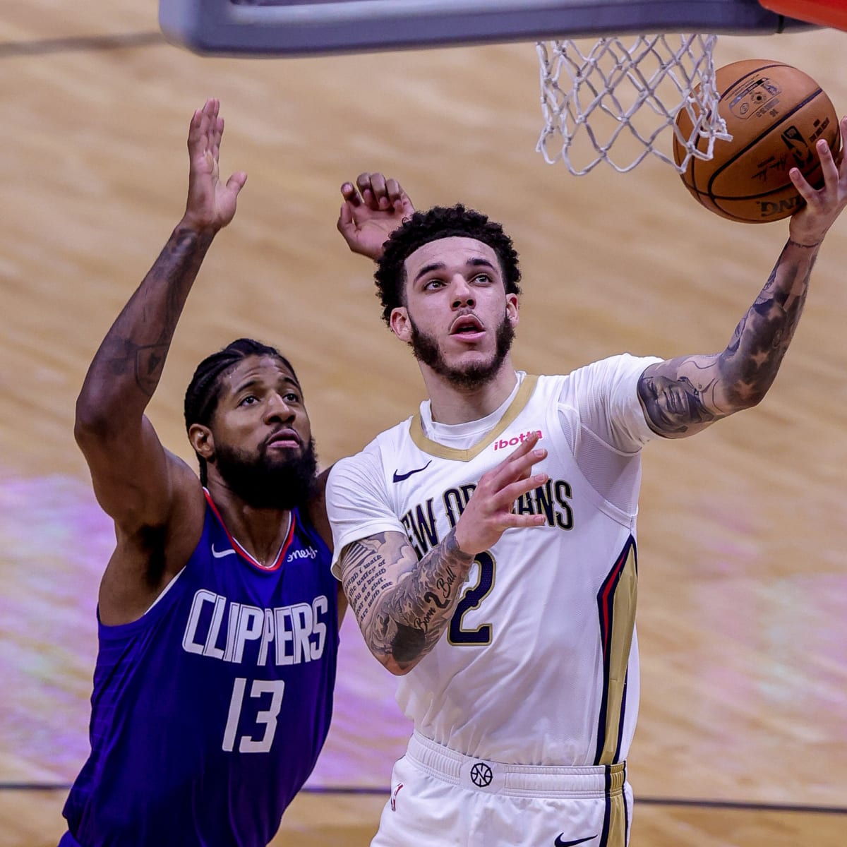 Report L A Clippers Interested In New Orleans Pelicans Guard Lonzo Ball Sports Illustrated La Clippers News Analysis And More