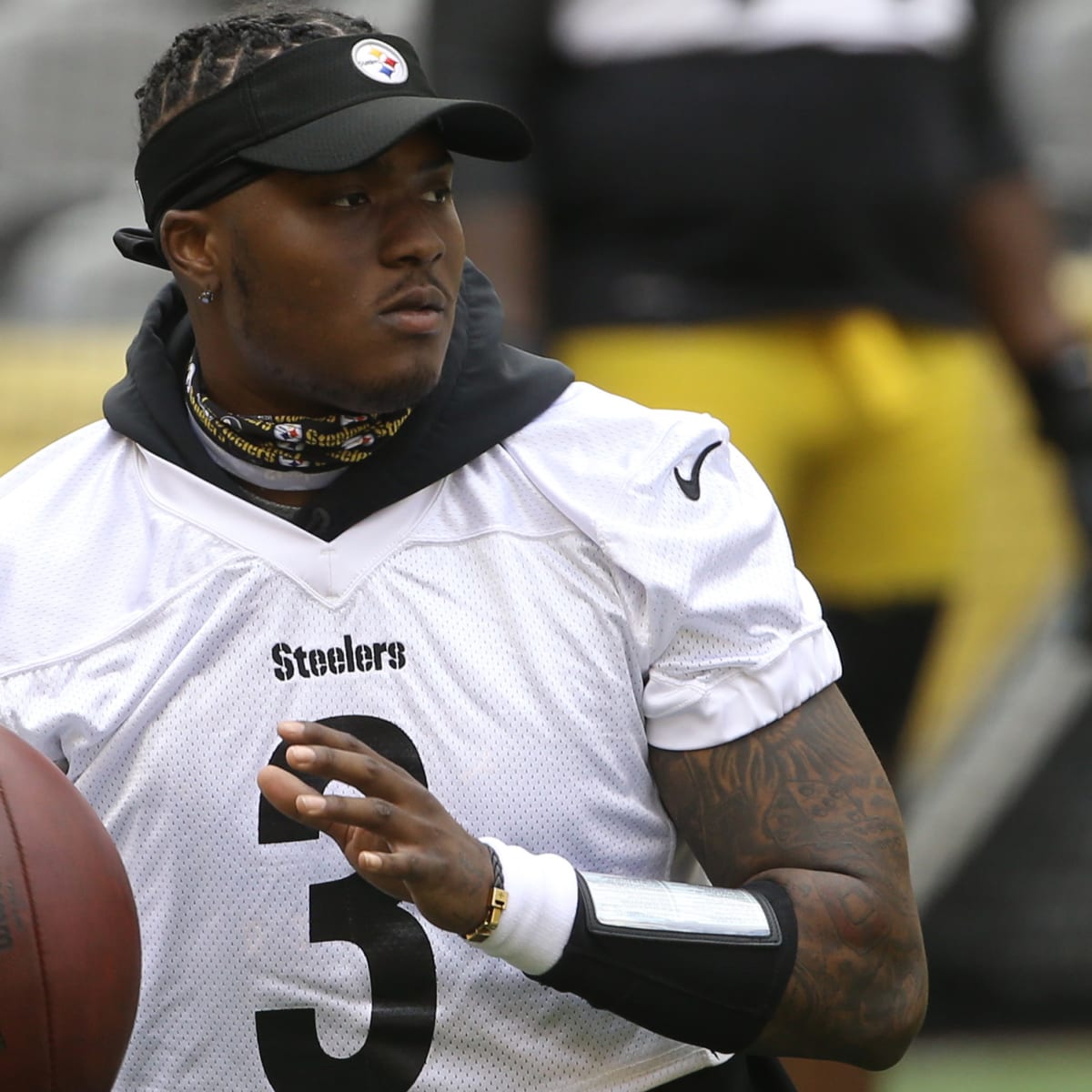 Pittsburgh Steelers Reportedly Sign Former Ohio State Quarterback Dwayne  Haskins – Buckeye Sports Bulletin