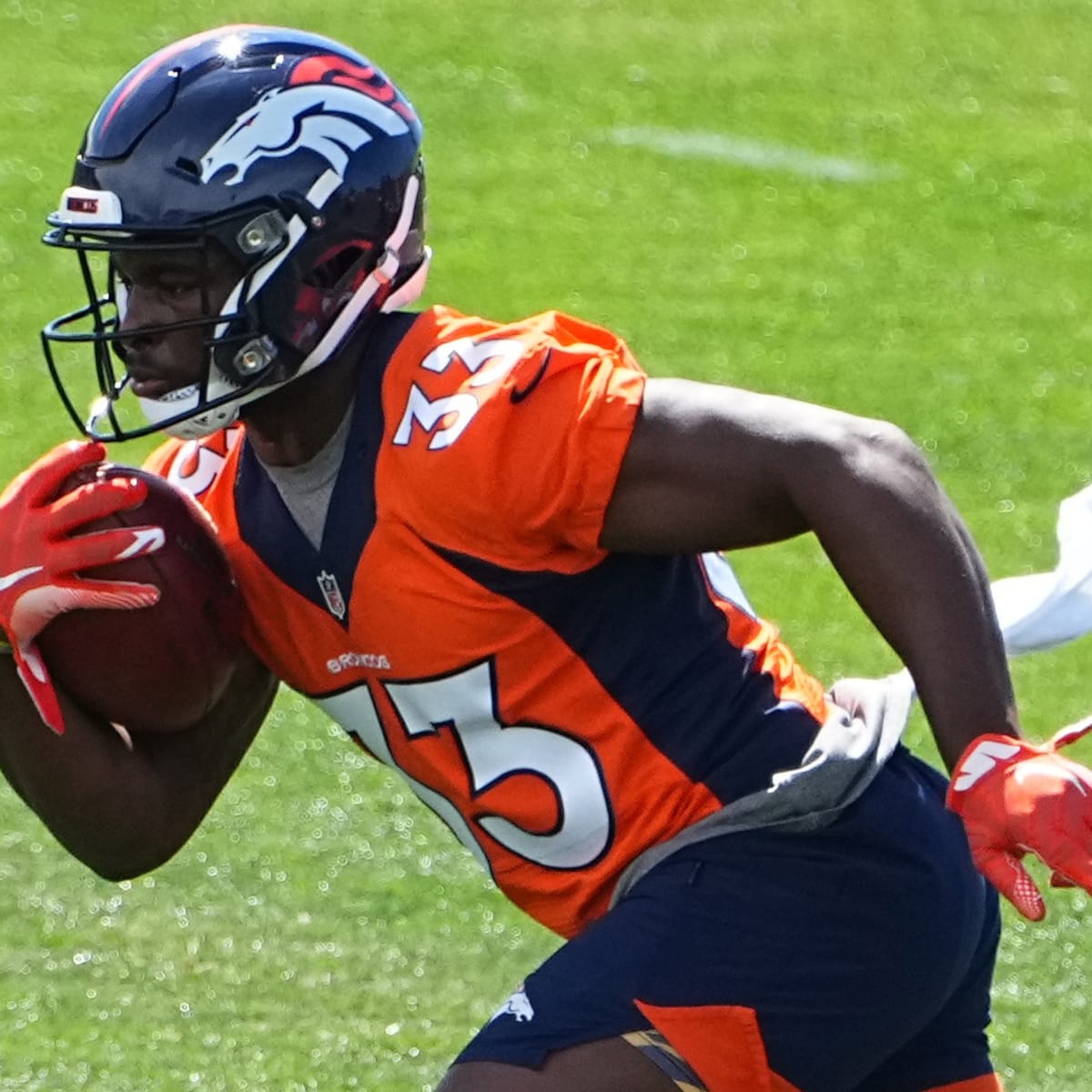 Three Fantasy Football Running Backs You Should Target - LWOSports