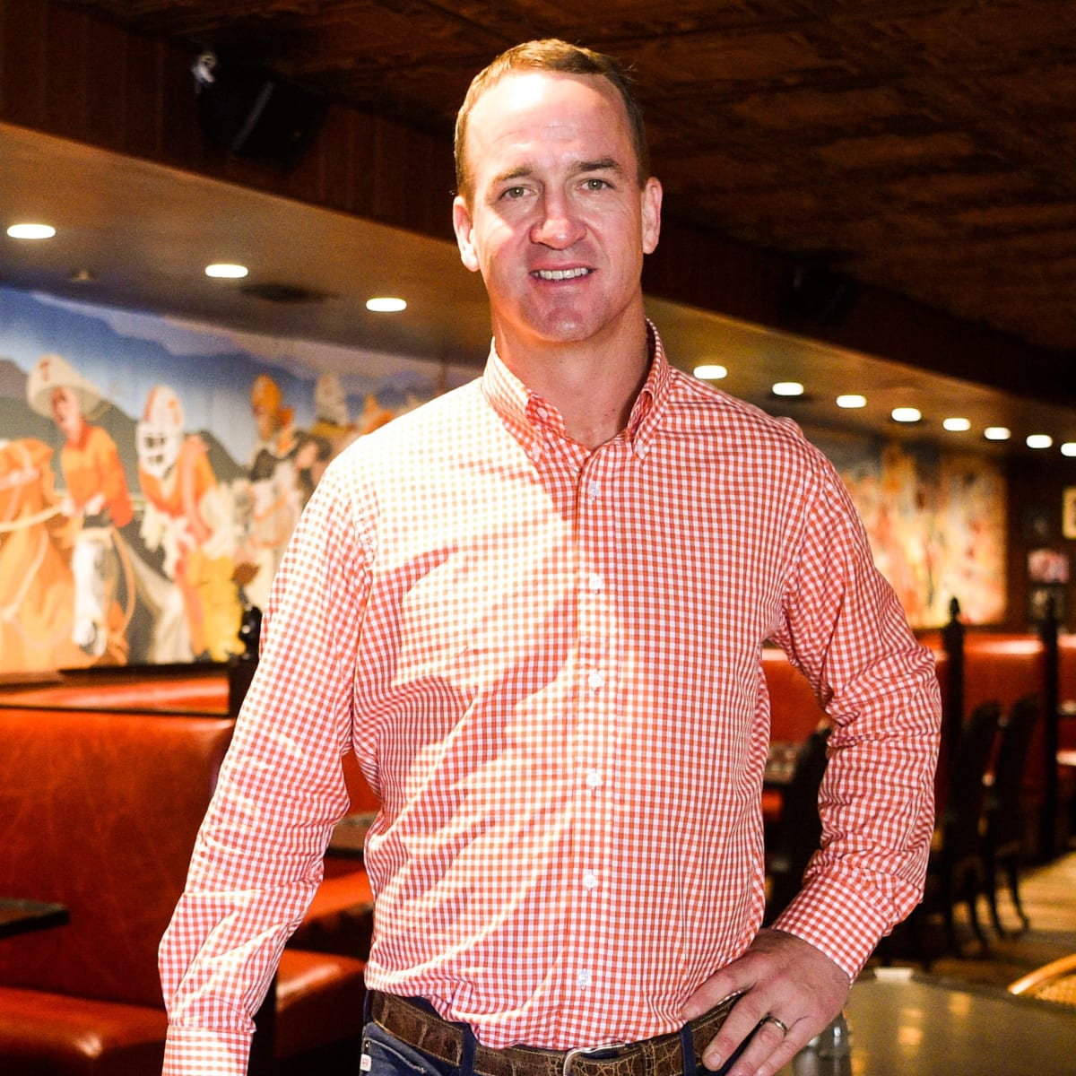 Manning brothers will join Megacast crew for Monday Night Football, National