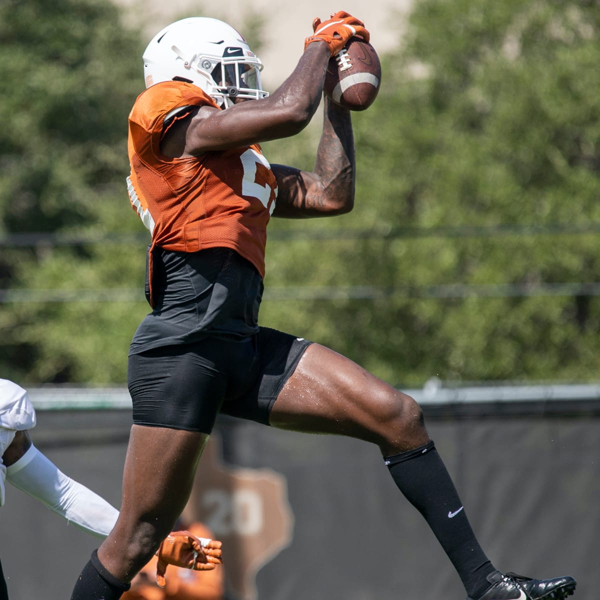 Texas Football: Duvernay expects great things from Whittington