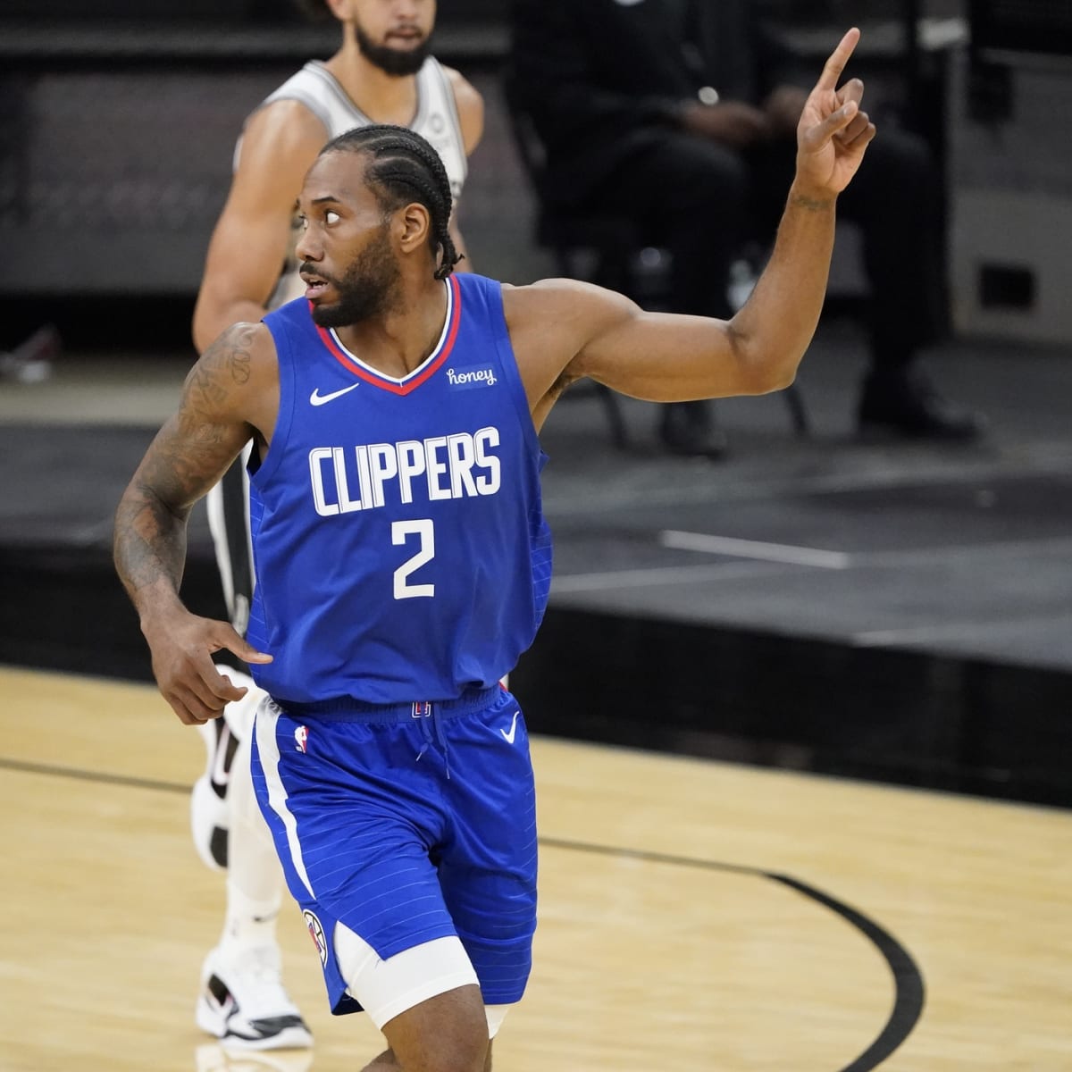 Here's Kawhi Leonard's Los Angeles Clippers Jersey after leaving