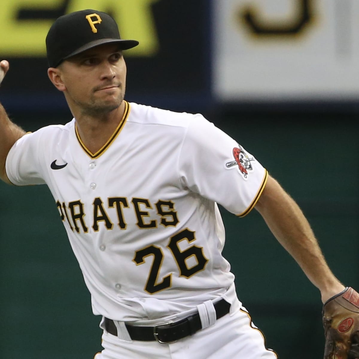 Adam Frazier traded from Pittsburgh Pirates to San Diego Padres