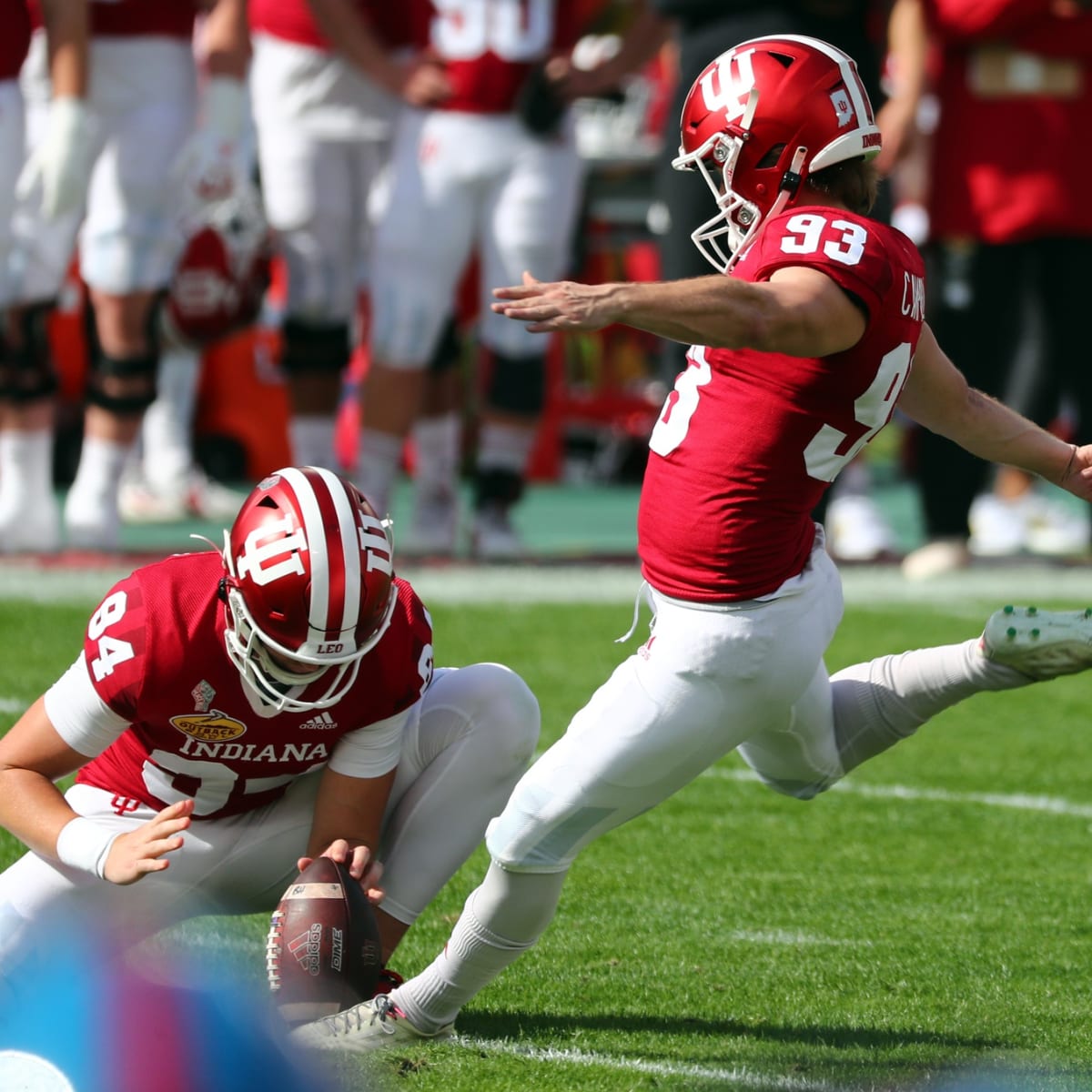 Indiana's Tiawan Mullen, Micah McFadden Named to 2021 Chuck Bednarik Award  Watch List - Sports Illustrated Indiana Hoosiers News, Analysis and More