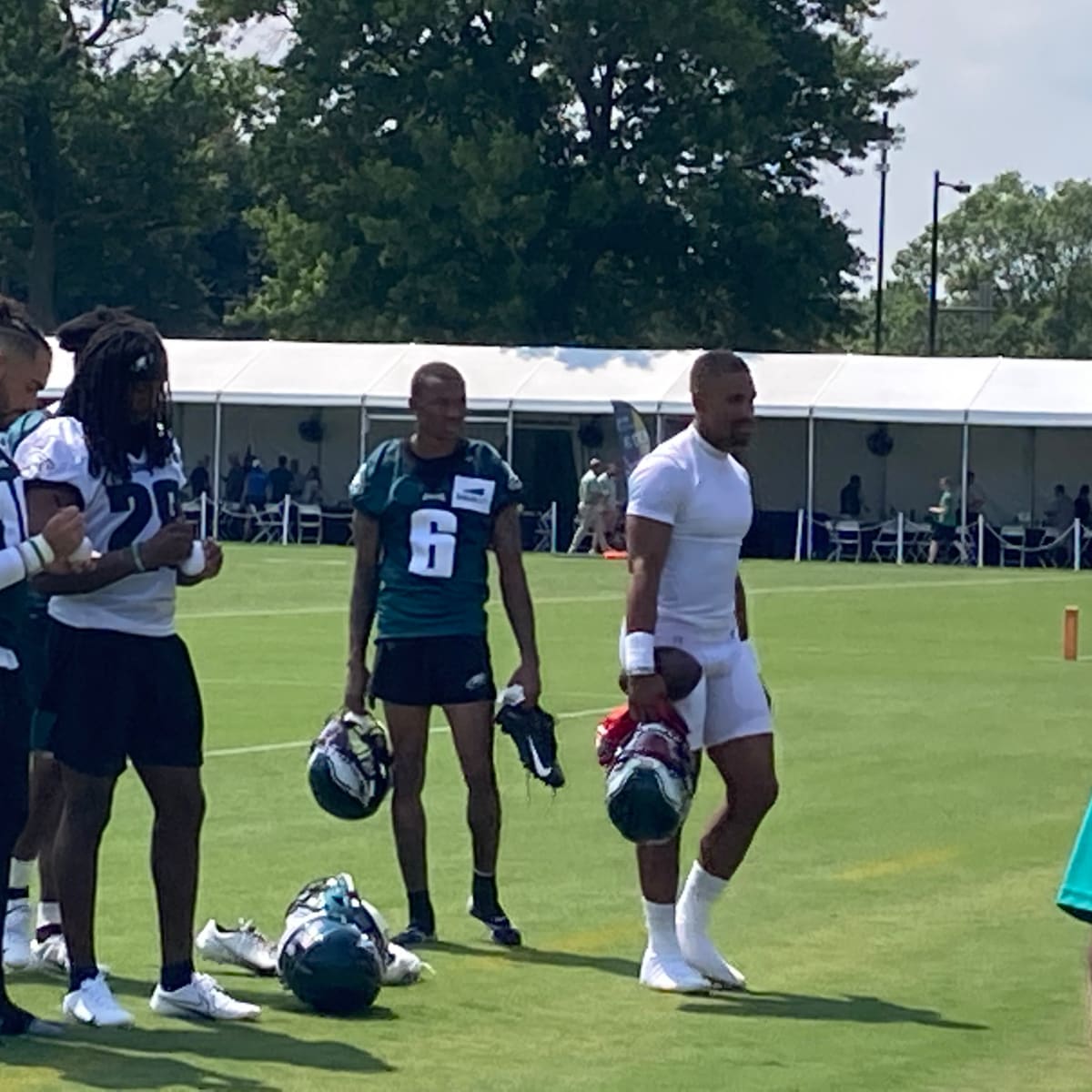 Philadelphia Eagles WATCH: DeVonta Smith Extends Lead vs. New England  Patriots With Quick TD - Sports Illustrated Philadelphia Eagles News,  Analysis and More