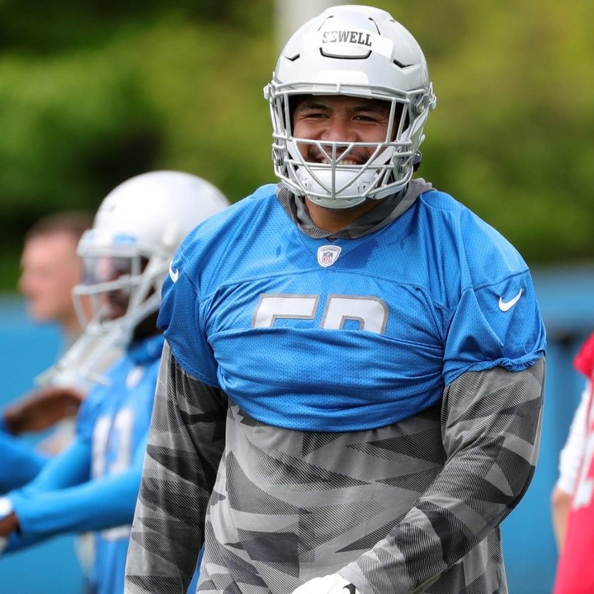 Penei Sewell returns to Detroit Lions practice; Trey Flowers