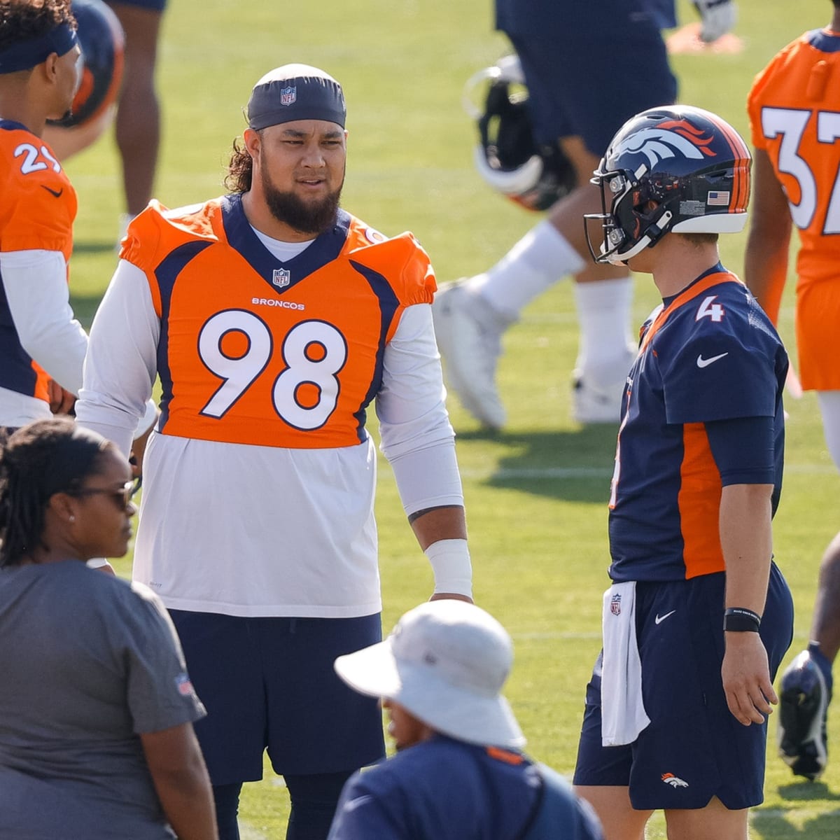 Broncos coach Vic Fangio expects nose tackle Mike Purcell to play Sunday  after being limited in practice