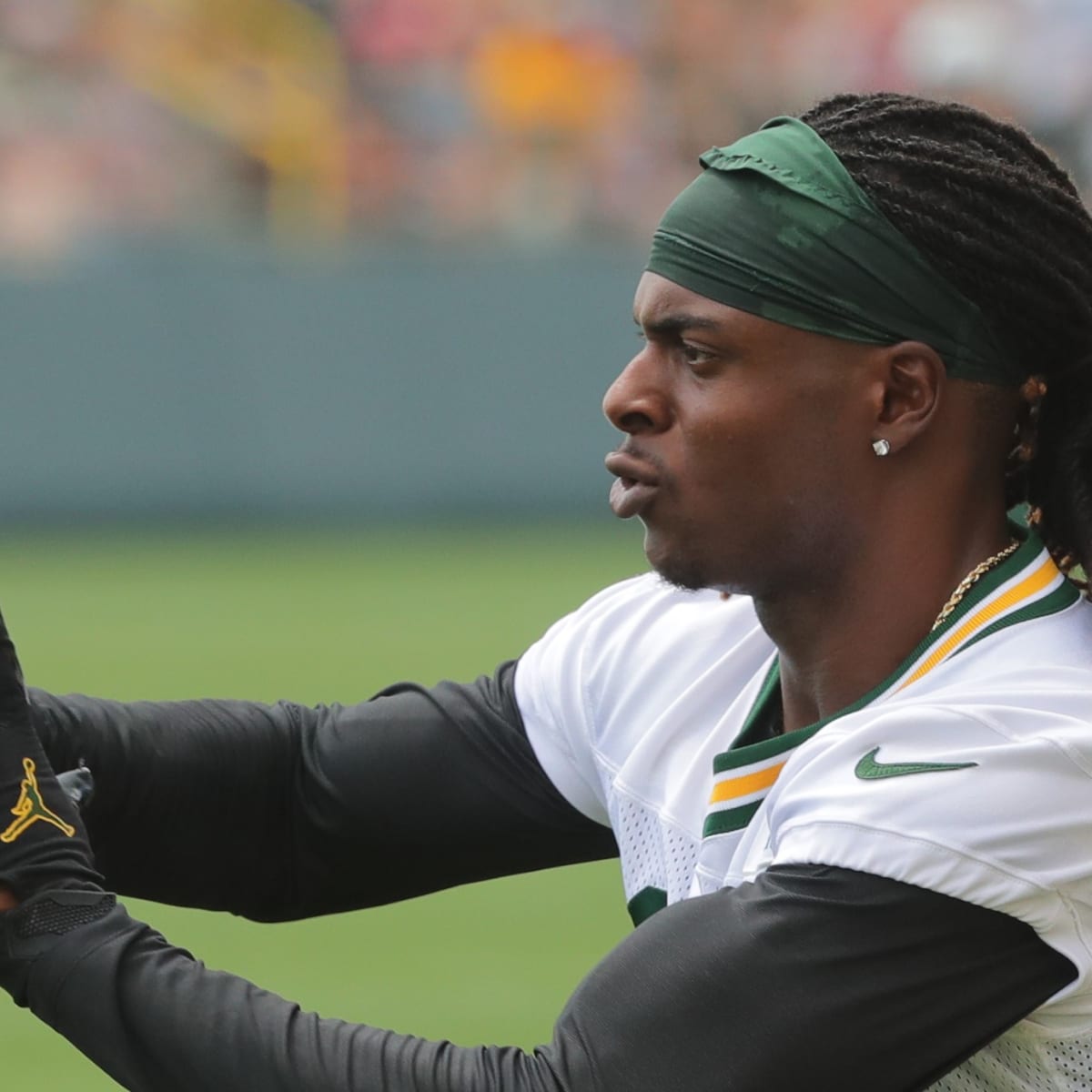 NFL's Davante Adams Scores Custom 'All Gold' Jordan Cleats