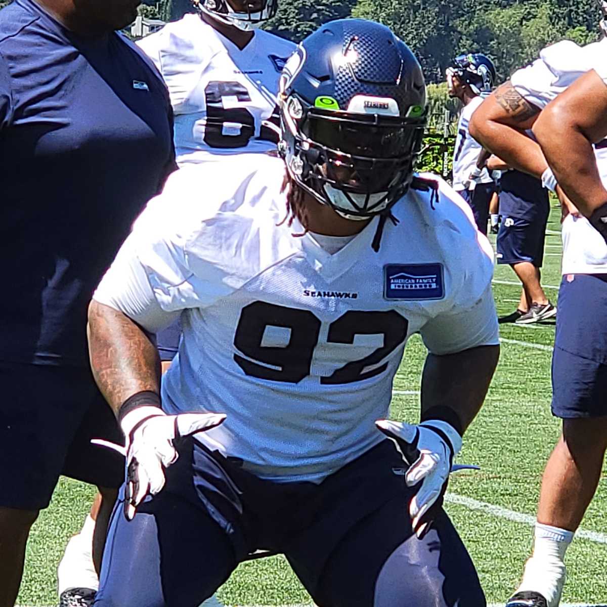 Seahawks Elevate DT Robert Nkemdiche From Practice Squad; WR Dee Eskridge  Ruled Out