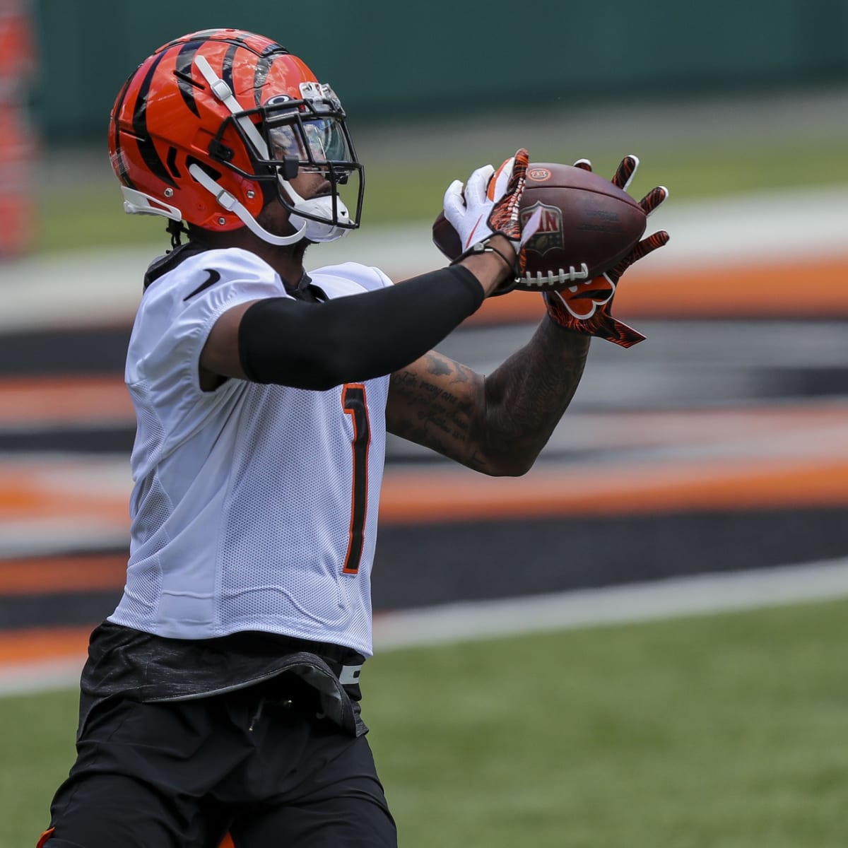 How concerned should Bengals be about Ja'Marr Chase's preseason