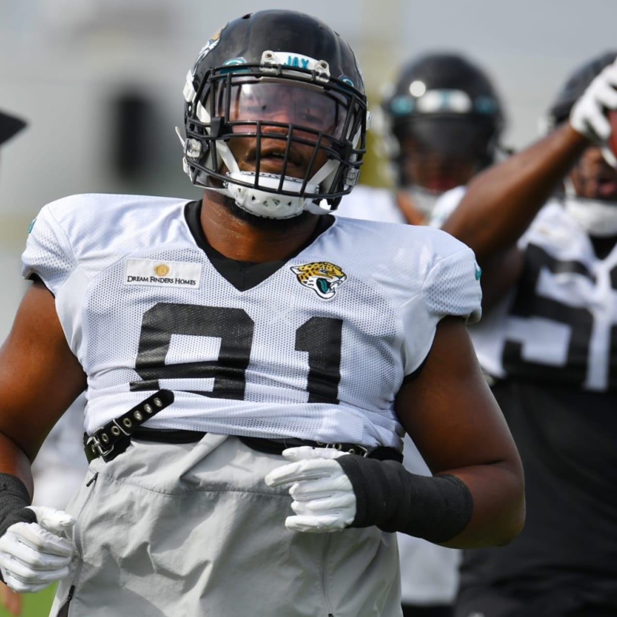 Jaguars veteran Dawuane Smoot acclimating well to new position