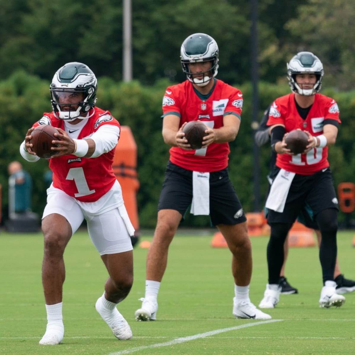 Backing ESPN analyst's claim that Eagles QB Jalen Hurts is disrespected