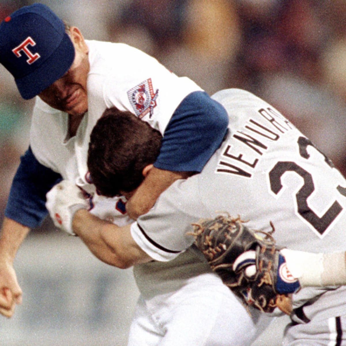 September 22, 1993: Nolan Ryan throws final pitch for Rangers in
